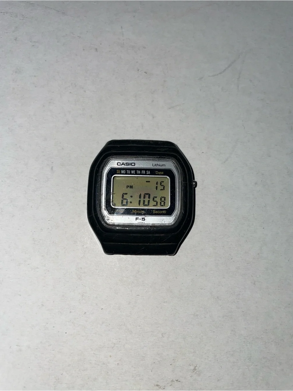 Vintage Casio F-5 Quartz Digital Casio Men’s Watch ( Read Description)